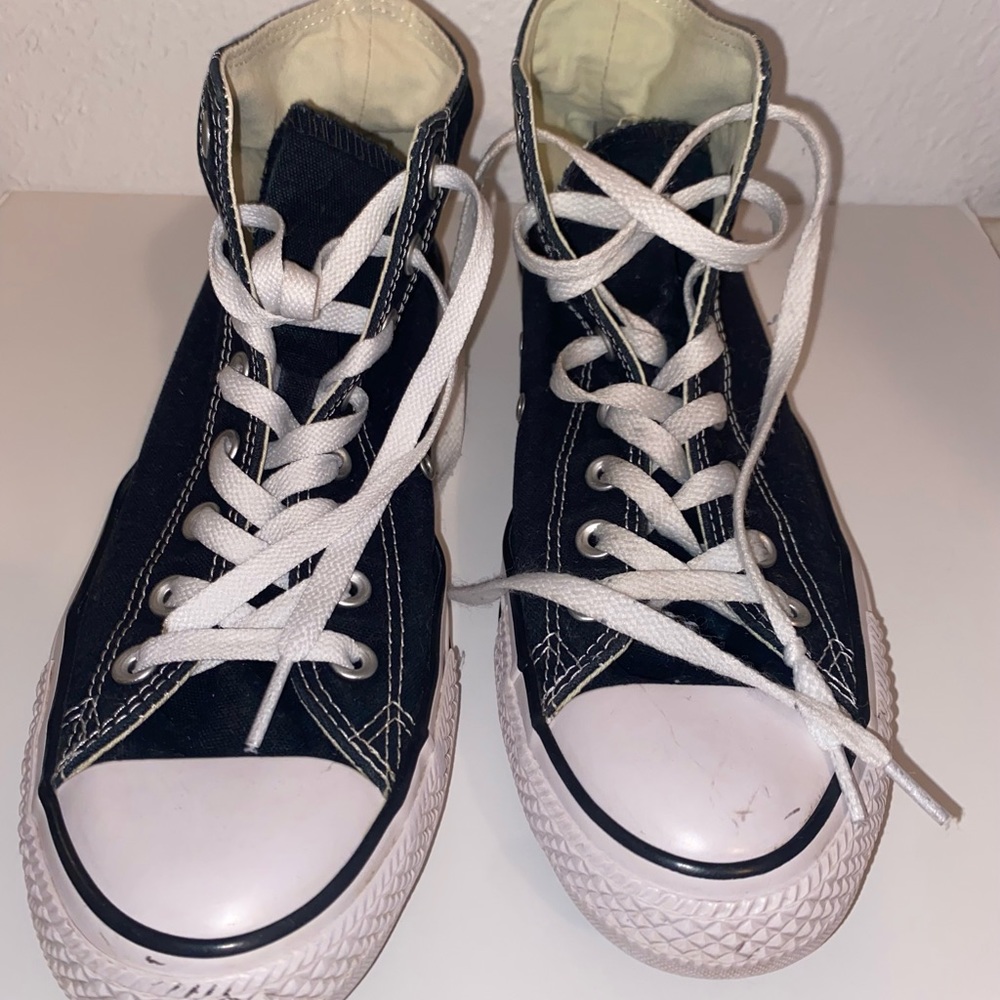 Black Converse